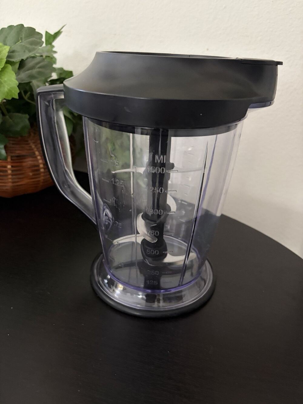Ninja Blender Bowl 48 Oz Processor Attachment With Lid (226) - Picture 1 of 6